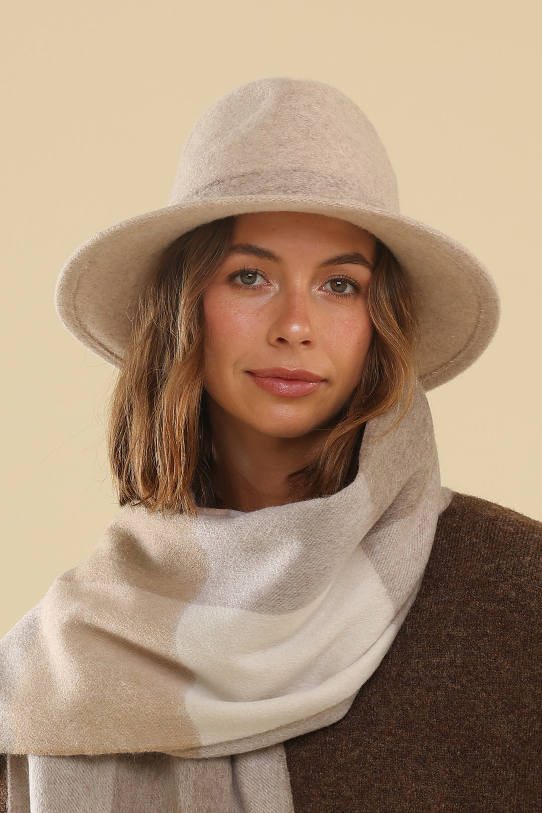 The Morgan & Taylor Mary Wool Fedora in Beige – MORGAN & TAYLOR display picture 2